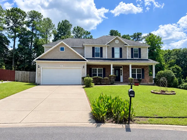 482 Brownstone Dr, Raeford, NC 28376