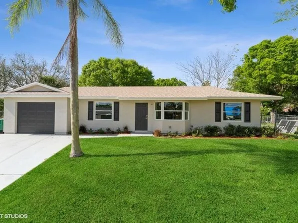 1897 SW Penrose Avenue, Port St Lucie, FL 34953