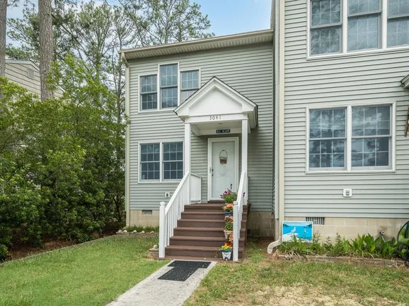 3041 Ridge Rd, Chincoteague Island, VA 23336