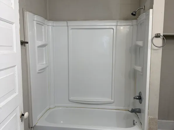 614 5th St Unit 2, Spencer, NC 28159