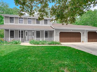 947 Sandpiper Dr, Chesterton, IN 46304