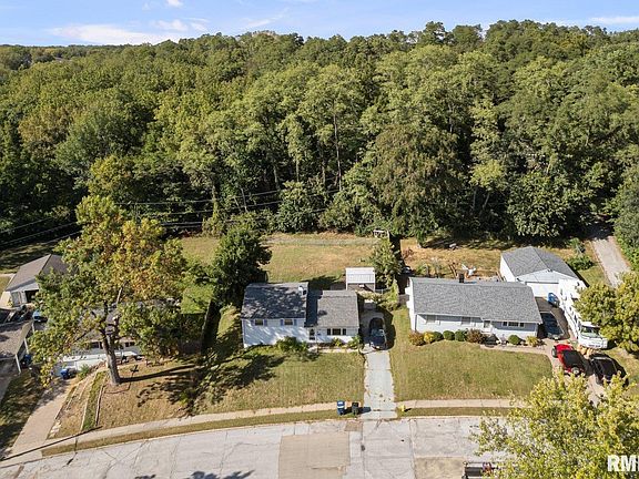 4th image of 2628 Westwood Pl