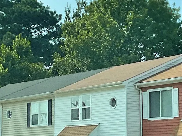 2722 Janice Lynn Ct, Chesapeake, VA 23323