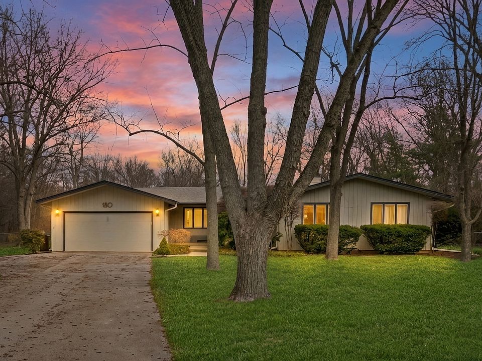 1st image of 180 Crescent Knoll Dr