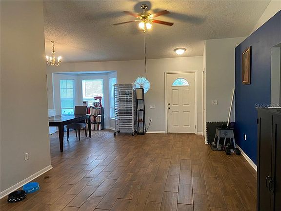 5th image of 1119 Doncaster Ct
