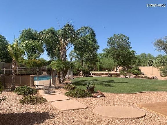 3rd image of 8232 W Mariposa Grande Ln