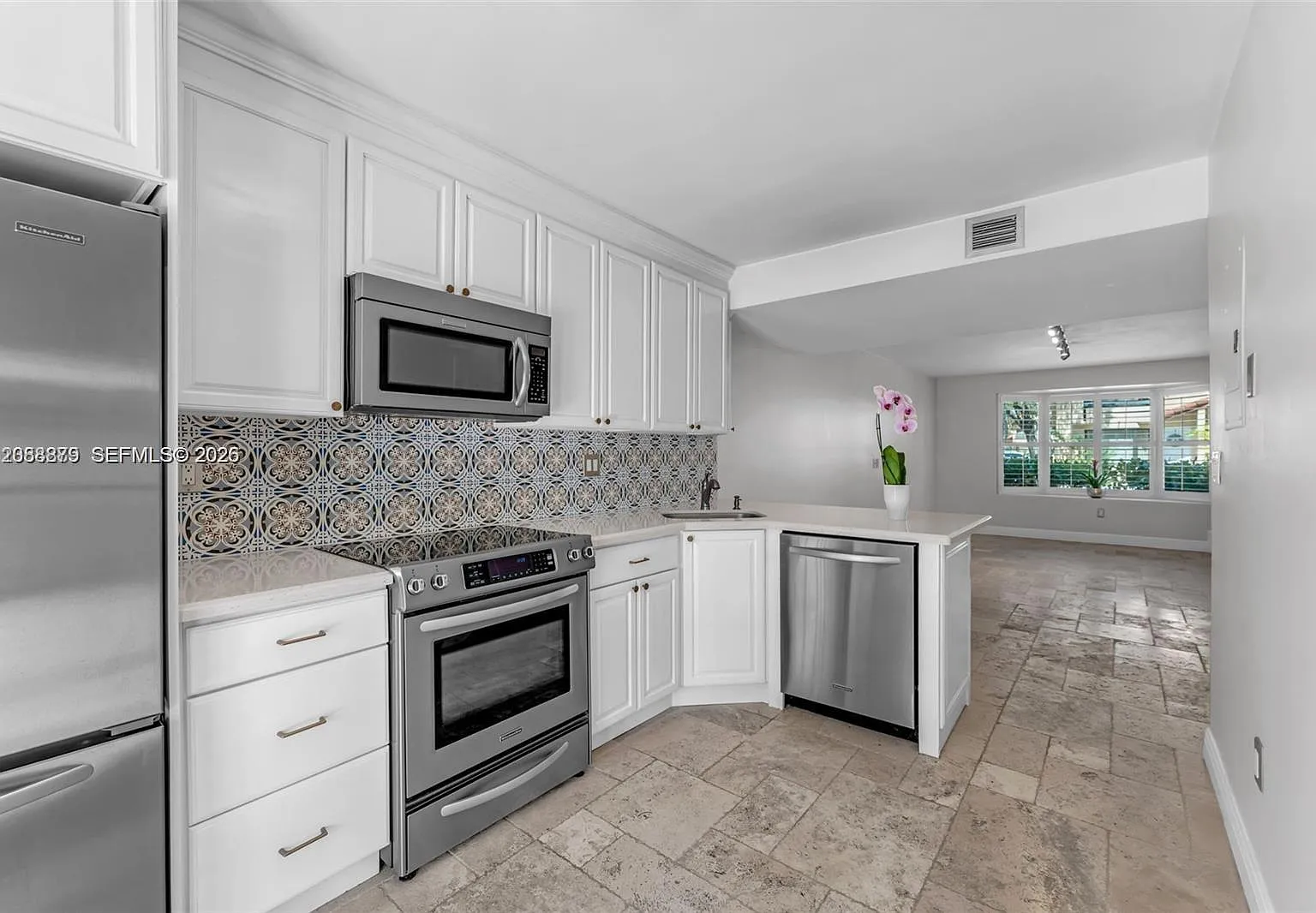 Dadeland Cove Sec 2 — Photo 4