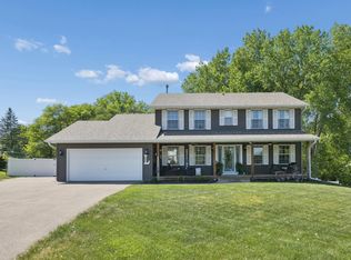 7891 Claiborne Ln, Inver Grove Heights, MN 55076