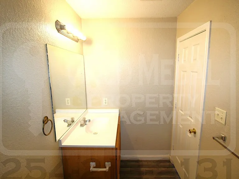 3410 Cantabrian Dr — Photo 9