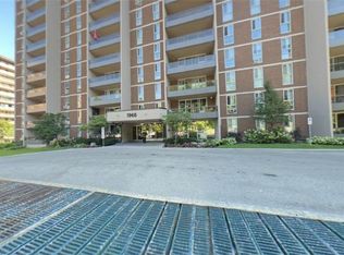 1966 Main St W #306, Hamilton, ON