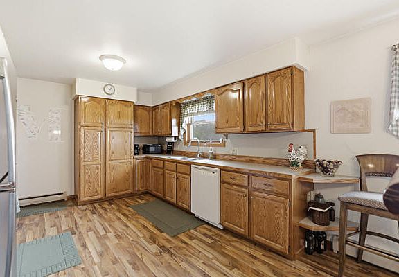 4th image of 8835 E McBrides Rd