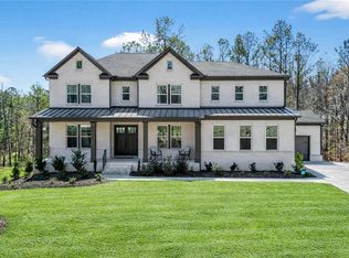 512 Cedar Crest Cir, Woodstock, GA 30188