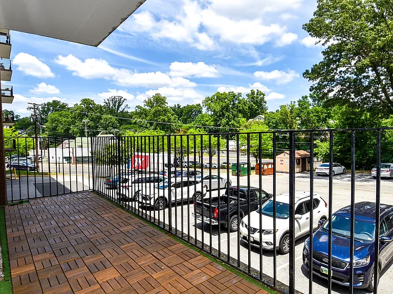 4401 Lee Hwy — Photo 20