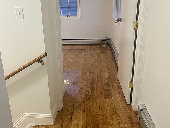 4th image of 166 140th Ave