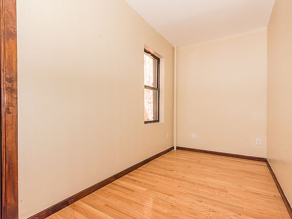 5th image of 97 E 7th St #9D