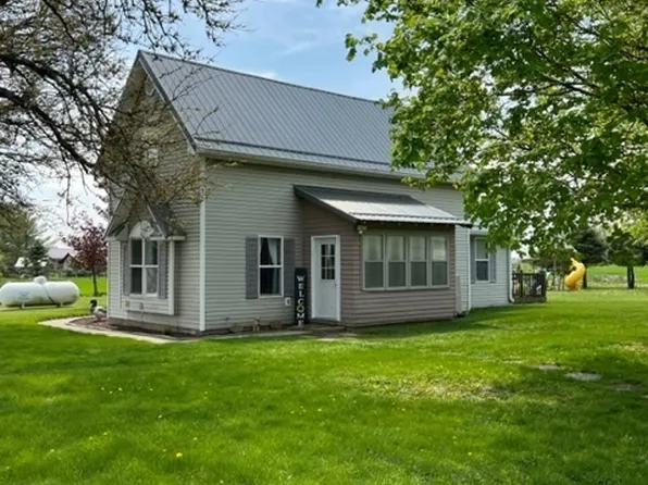 2674 N 1050 W, Kempton, IN 46049