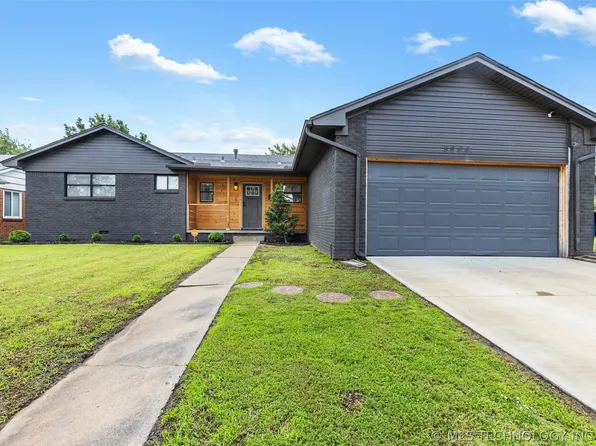 5944 E 24th Pl, Tulsa, OK 74114