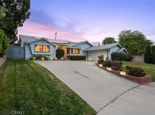 9459 Ruffner Ave, North Hills, CA 91343