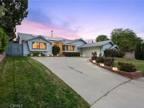 9459 Ruffner Ave, North Hills, CA 91343