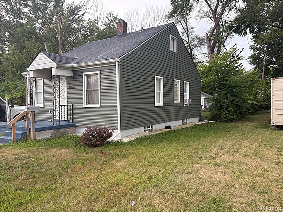 3rd image of 11691 Saint Marys St