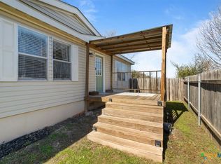 300 Opal Cir, Belton, TX 76513