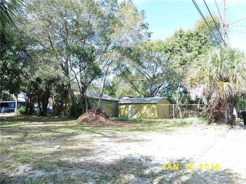 2nd image of 1526 Prescott St S