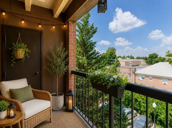 6711 Park Heights Ave Unit 410, Baltimore, MD 21215