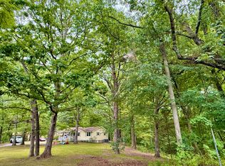 5404 Sawyer Rd, Signal Mountain, TN 37377