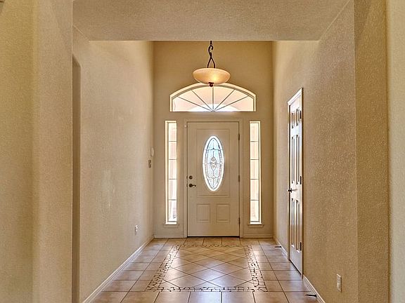 4th image of 1925 Palm Canyon Dr