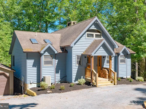 464 Lake Forest Dr, Oakland, MD 21550