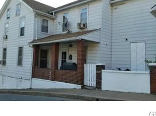 1005 Railroad St, Catasauqua, PA 18032