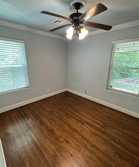 5508 S Newport Ave — Photo 12