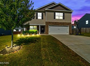 316 Holliwell Chase Ln, Maryville, TN 37804