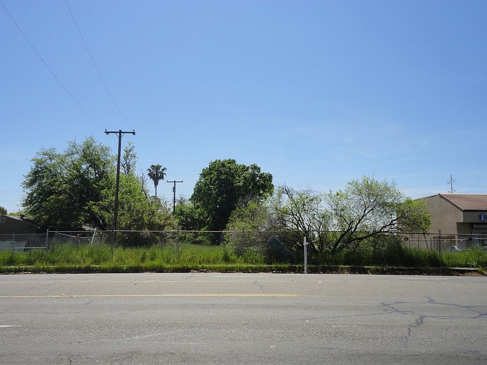 1st image of 4410 47th Ave