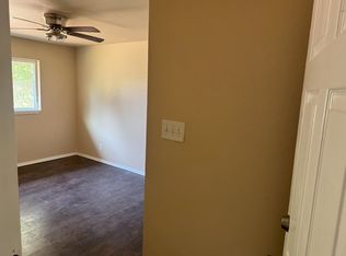 384 Stoneport Dr, Dallas, TX 75217