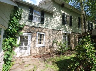 10478 Alexander Dr, Clarence, NY 14031