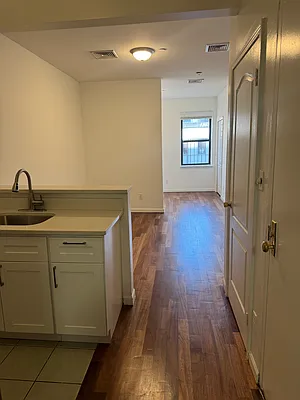 Living room, photo 1