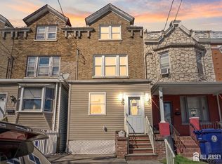 156 Lewis St, Perth Amboy, NJ 08861