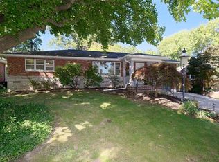 1136 Reavis Barracks Rd, Saint Louis, MO 63125