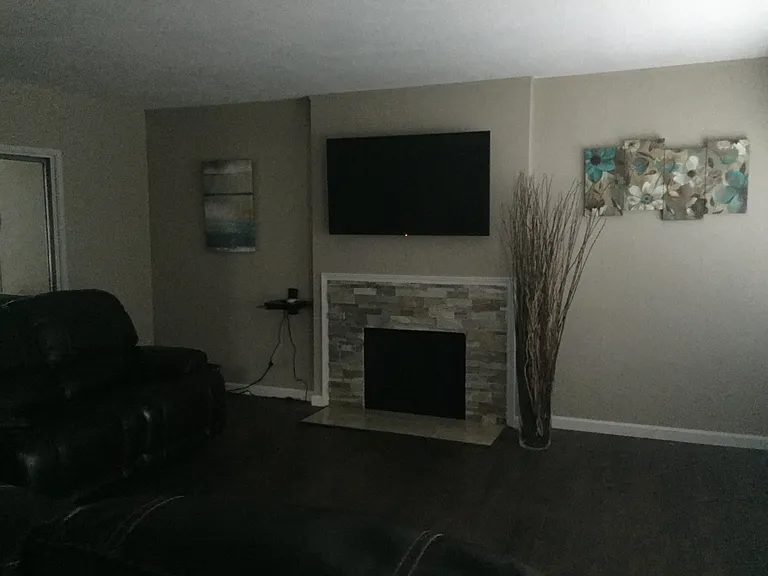 13909 Daphne Ave — Photo 12