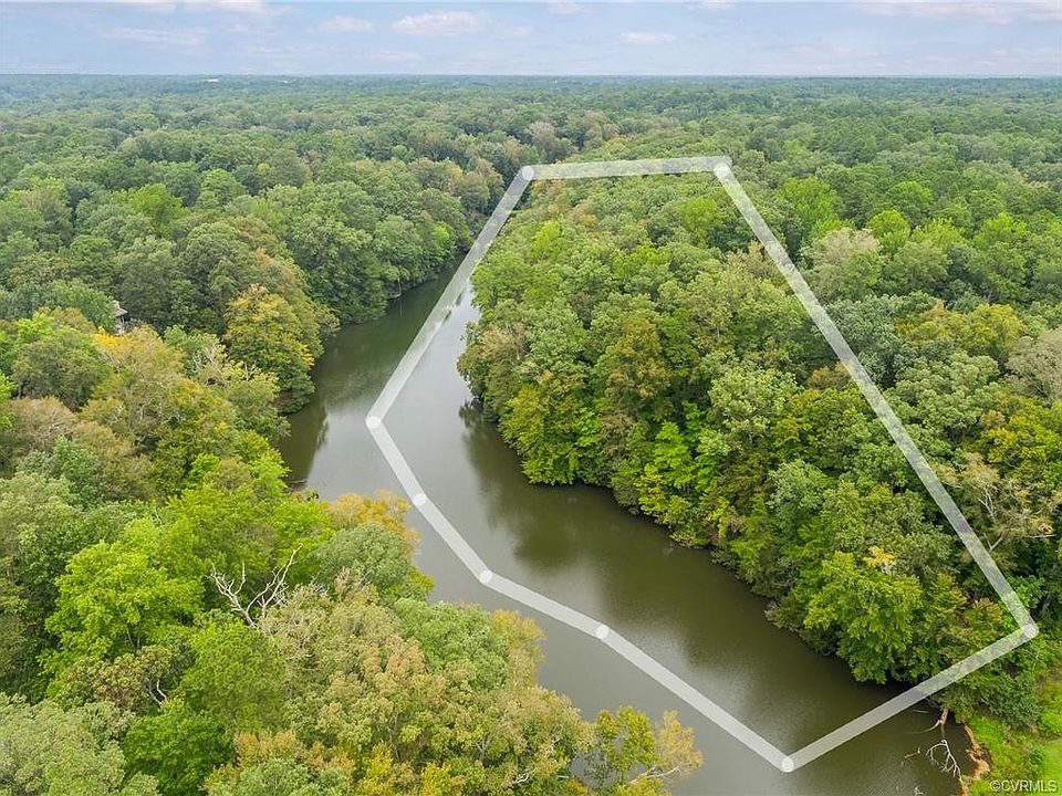 1st image of 110 Overlook Dr