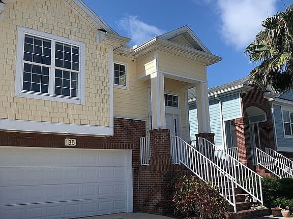 2nd image of 135 Sunset Cir S