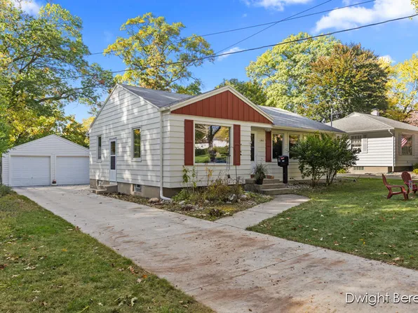 1837 Diamond Ave NE, Grand Rapids, MI 49505