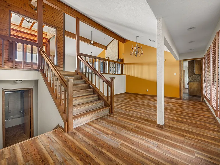 6007 Ivy Hills Dr — Photo 4
