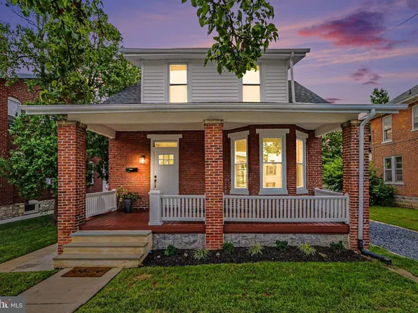 922 Hummel Ave, Lemoyne, PA 17043