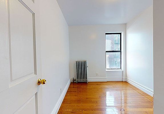 3rd image of 611 W 152nd St APT 2B