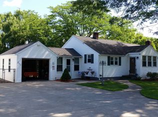 219 Boght Rd, Watervliet, NY 12189