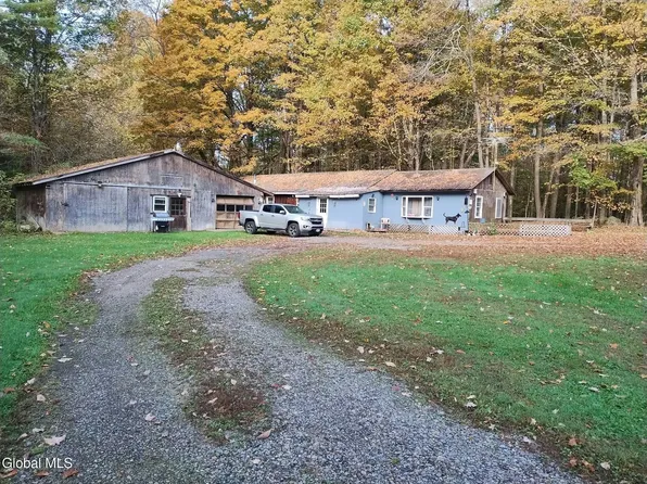 134 Bunker Hill Road, Mayfield, NY 12117