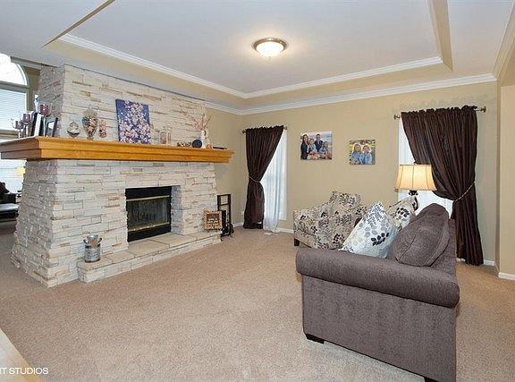 3rd image of 24950 Heritage Oaks Dr