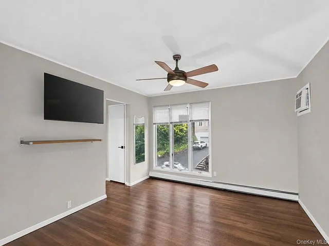 10 Sycamore Rd — Photo 8